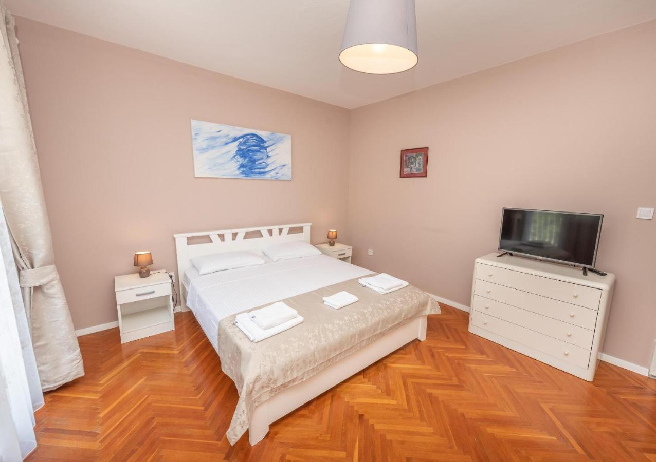 Ioannis Apartments Teodo Esterno foto