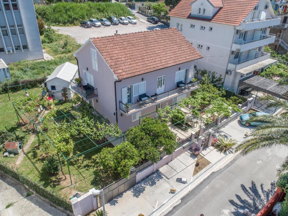 Ioannis Apartments Teodo Esterno foto